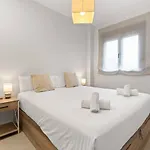 Appartement Aranya - Pool, Gym And Co-working Space *