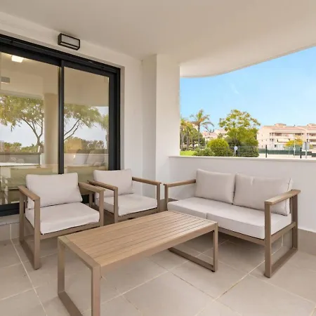 Aranya - Pool, Gym And Co-working Space Estepona