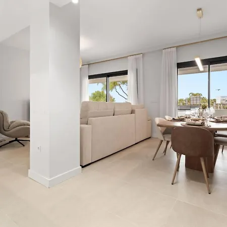 Aranya - Pool, Gym And Co-working Space Appartamento *