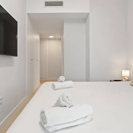 Aranya - Pool, Gym And Co-working Space * Estepona