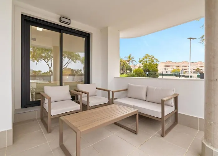 Aranya - Pool, Gym And Co-working Space Estepona