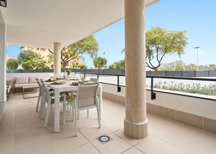 Aranya - Pool, Gym And Co-working Space Estepona