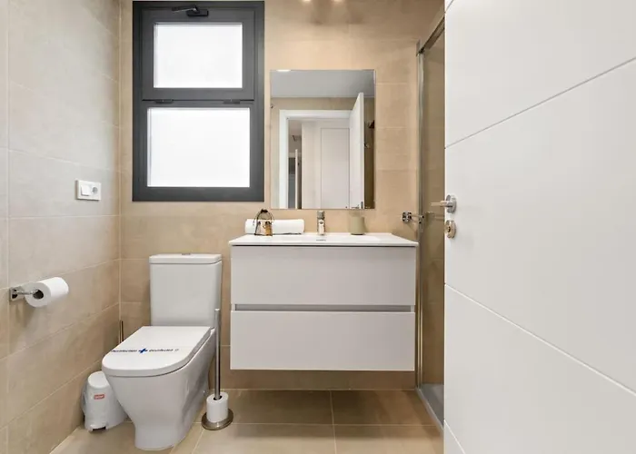 Aranya - Pool, Gym And Co-working Space Apartment *